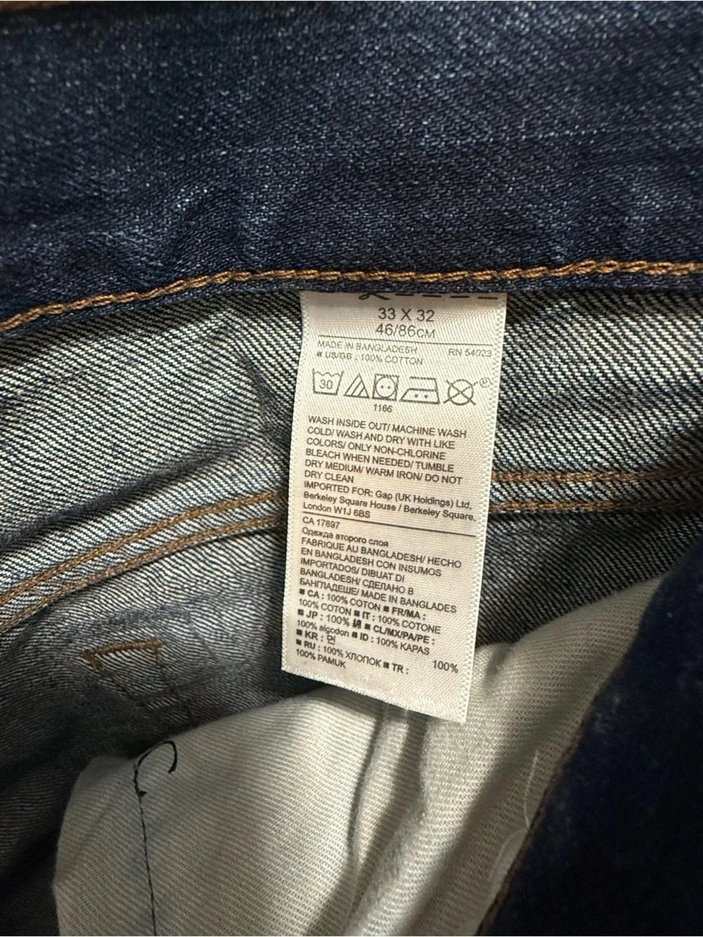 Banana Republic Slim Jeans in Dark Blue with Fading